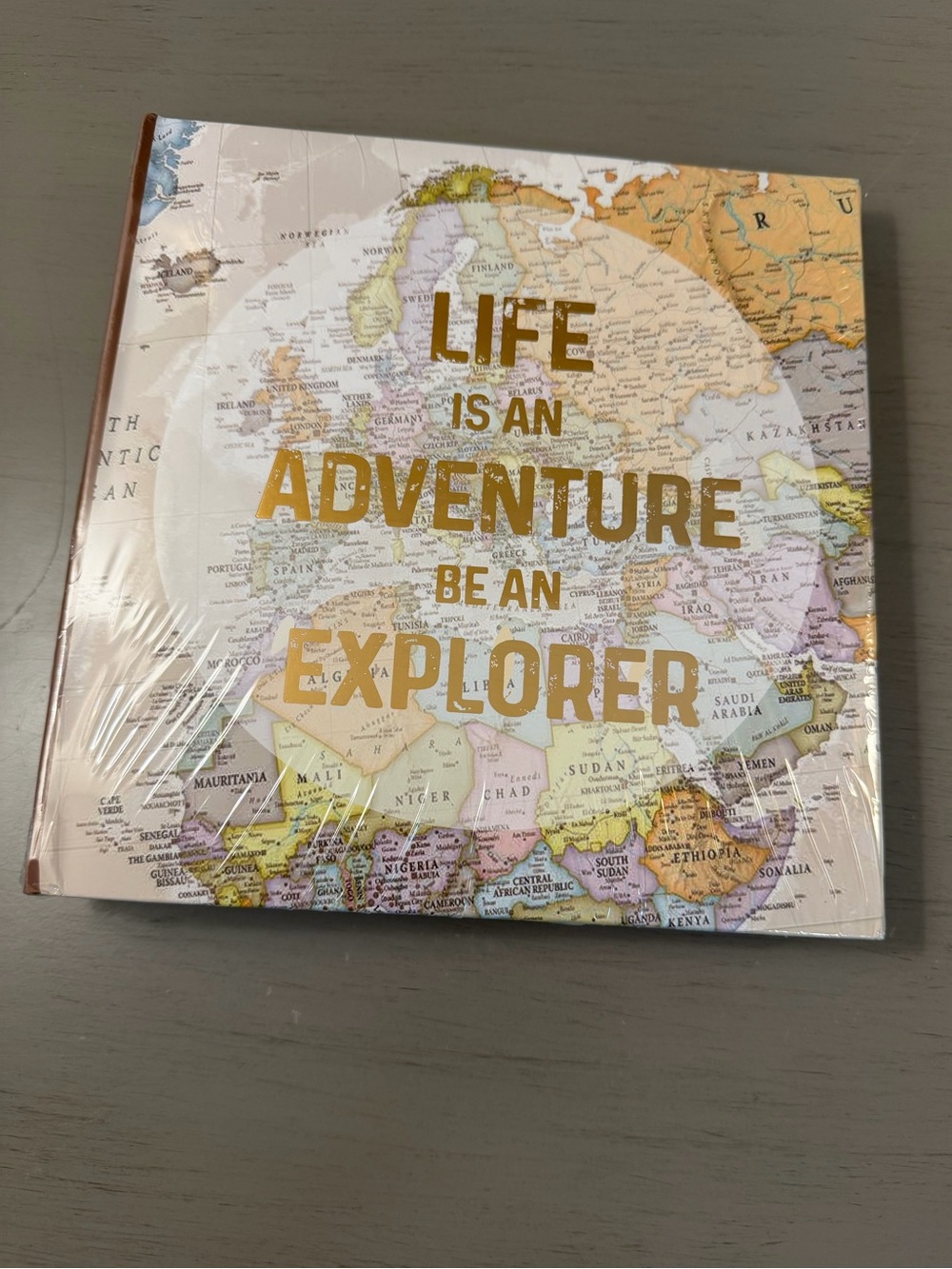 Life is an Adventure Be an Explorer 4x6 Photo Saver Album 160 Spaces Book NEW